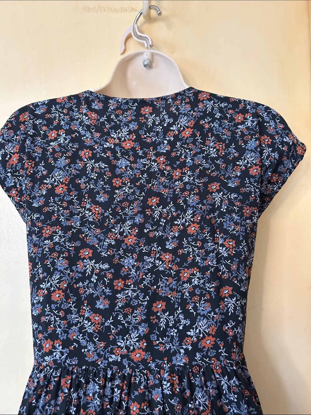 Madewell Black Floral Button-Front Midi Dress with Rust Accents size XS - Picture 9 of 13